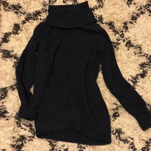 NWOT Abercrombie & Fitch Navy Sweater